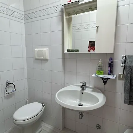 Manzoni House - Large Apartment *