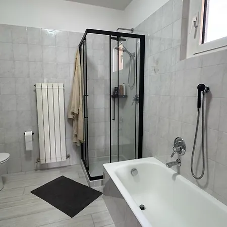 Manzoni House - Large Lecco