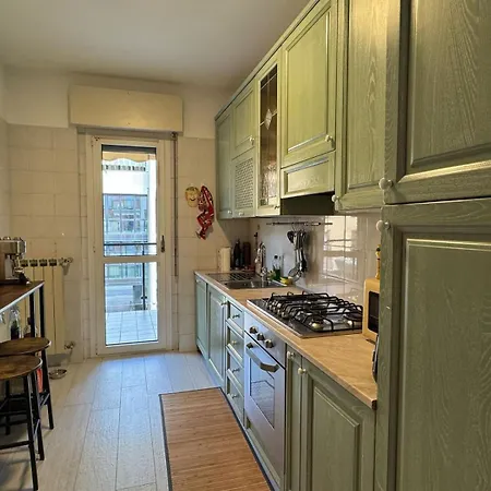 Manzoni House - Large